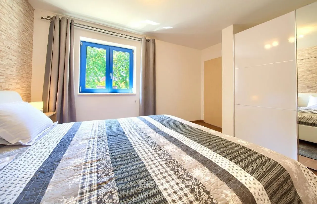Cozy Stone House Capree With Pool Villa Ripenda Kras Holiday home